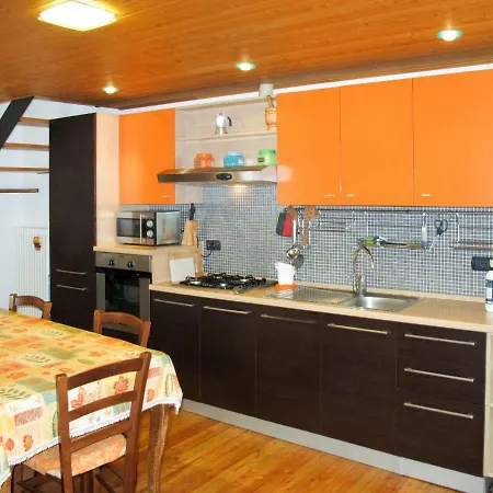 Casa Sergio 180s 펜션 도마소